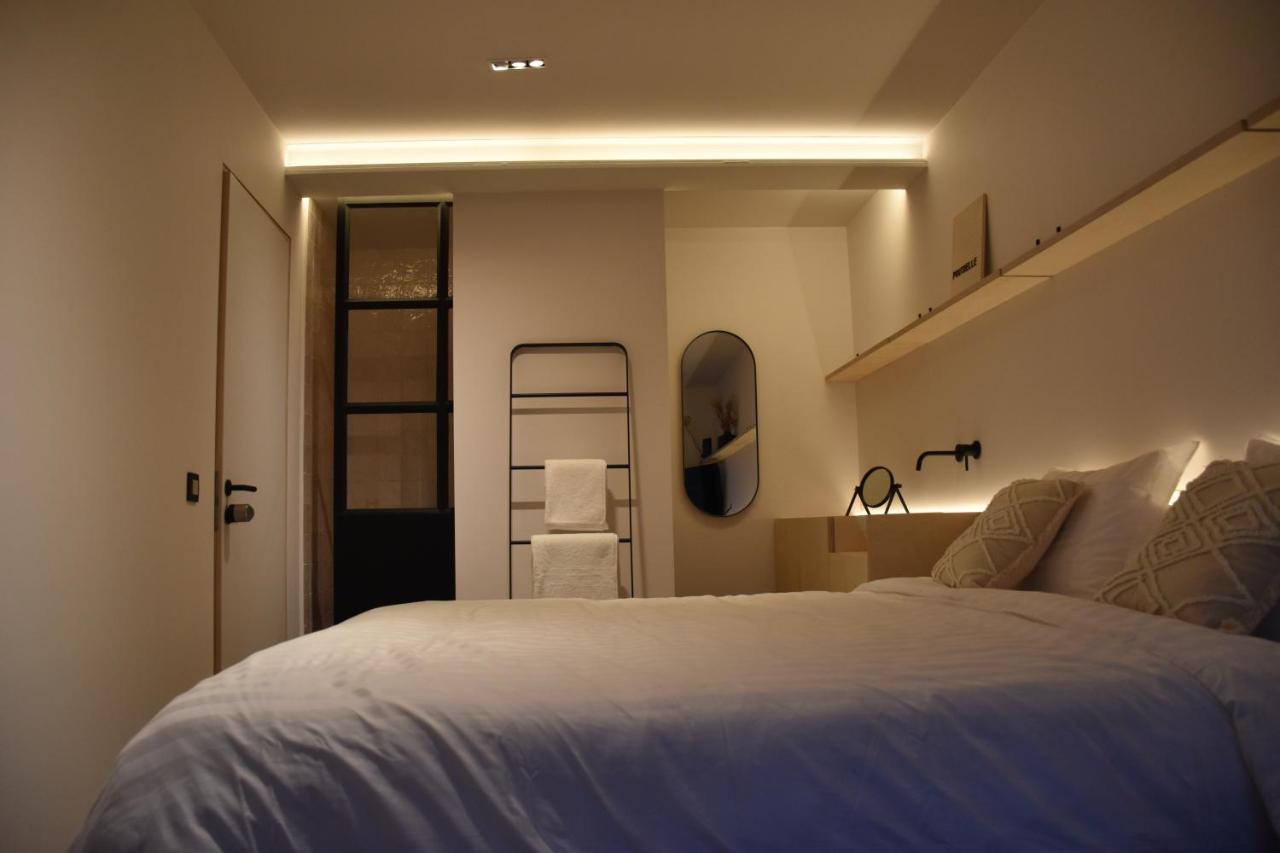Poutrelle Guestrooms * Brujas